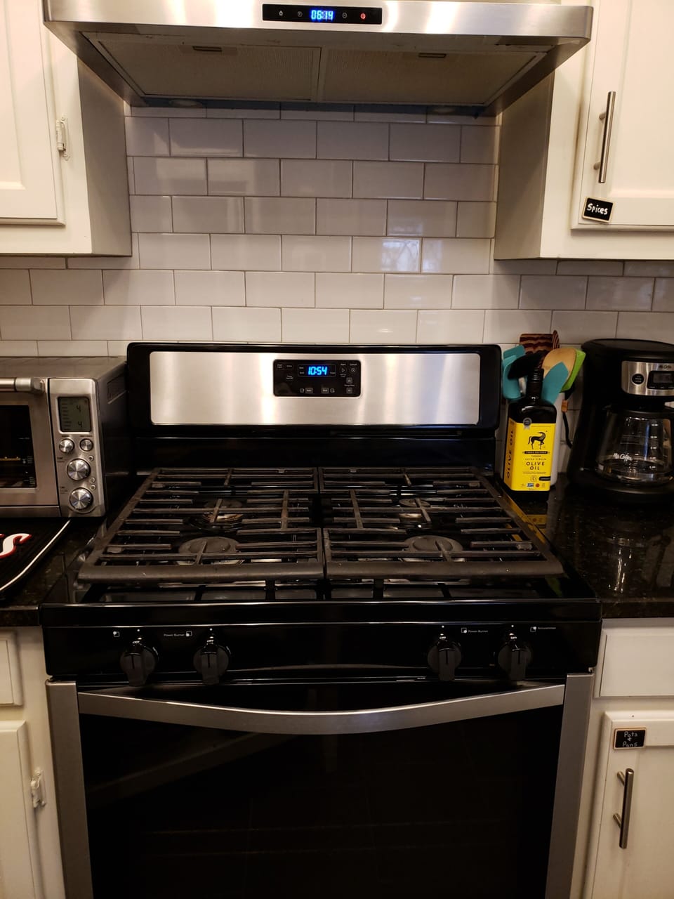 Gas stove