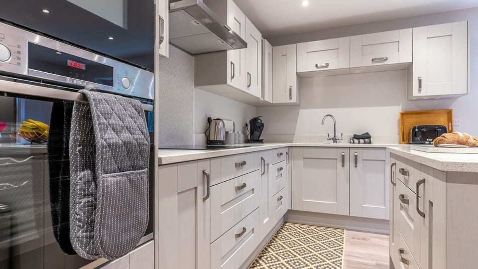 Kitchen, Maple House, Bolthole Retreats