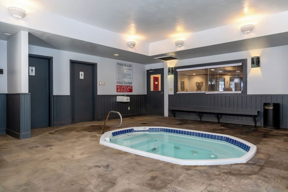 Hot Tub