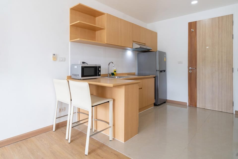 Ozone Kata Condo - great location, rooftop pool (15262)