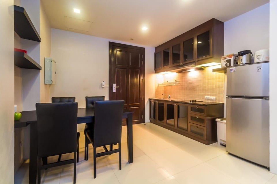 Patong apartment walk to beach HLC501 (1613)