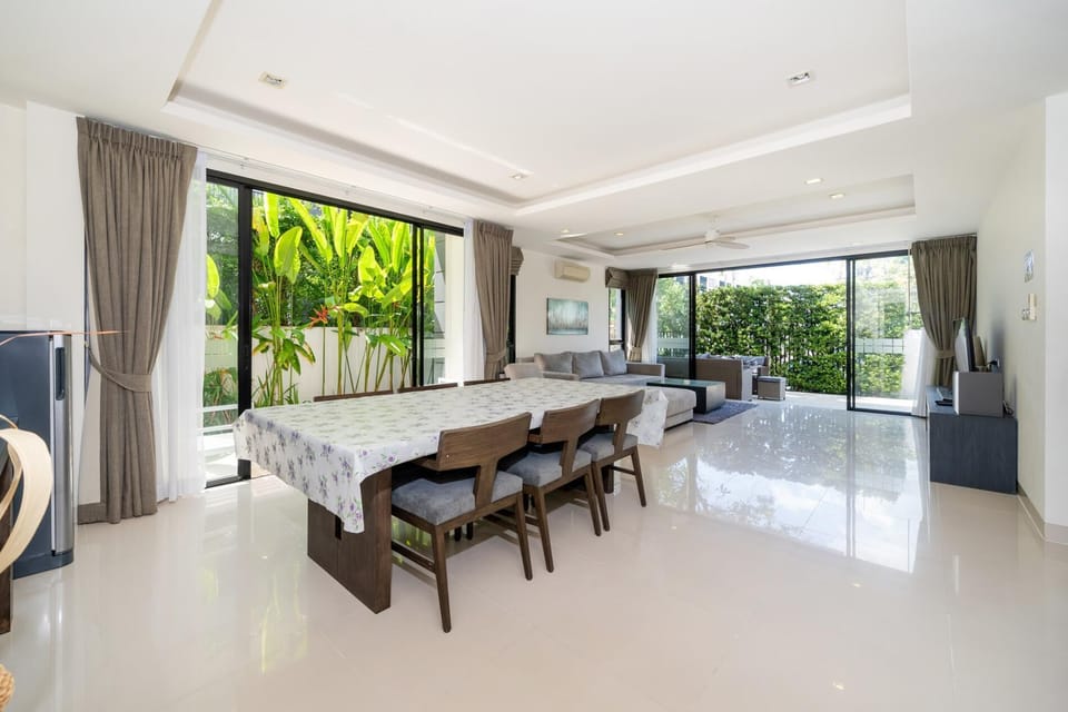 Phuket villa in Laguna (16221)