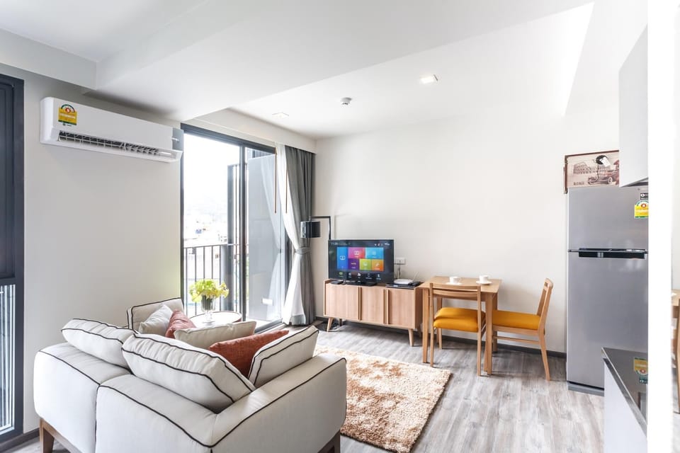 D218 Studio in Patong beach with Pool & Gym (730)