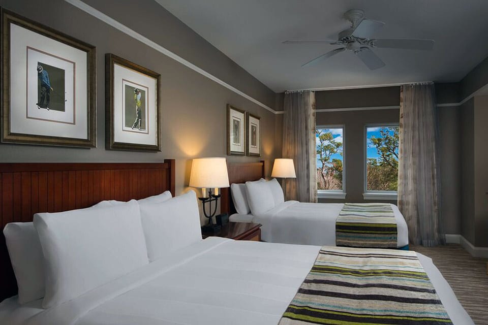 Guest Bedroom with Two Queen Beds.