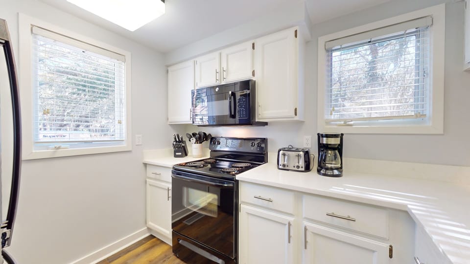 Fully Stocked Kitchen