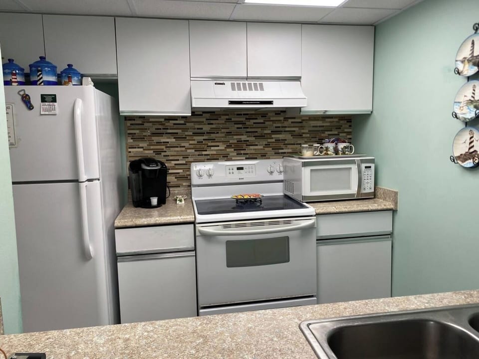 Kitchen with Gulf view