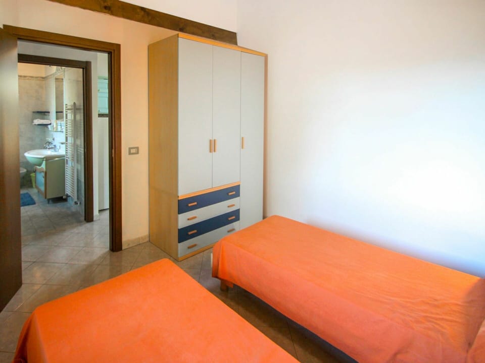 Property, Furniture, Comfort, Bed, Building, Wood, Textile, Orange, Bed Frame, Interior Design