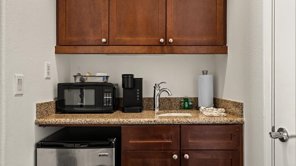 Wet Bar