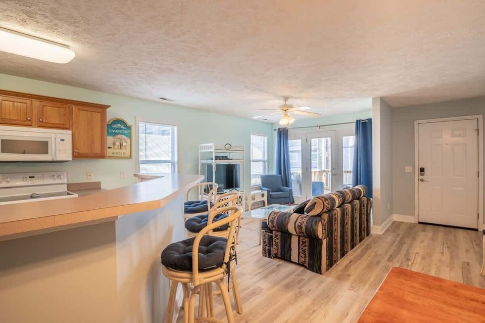 Open concept living room and dining room