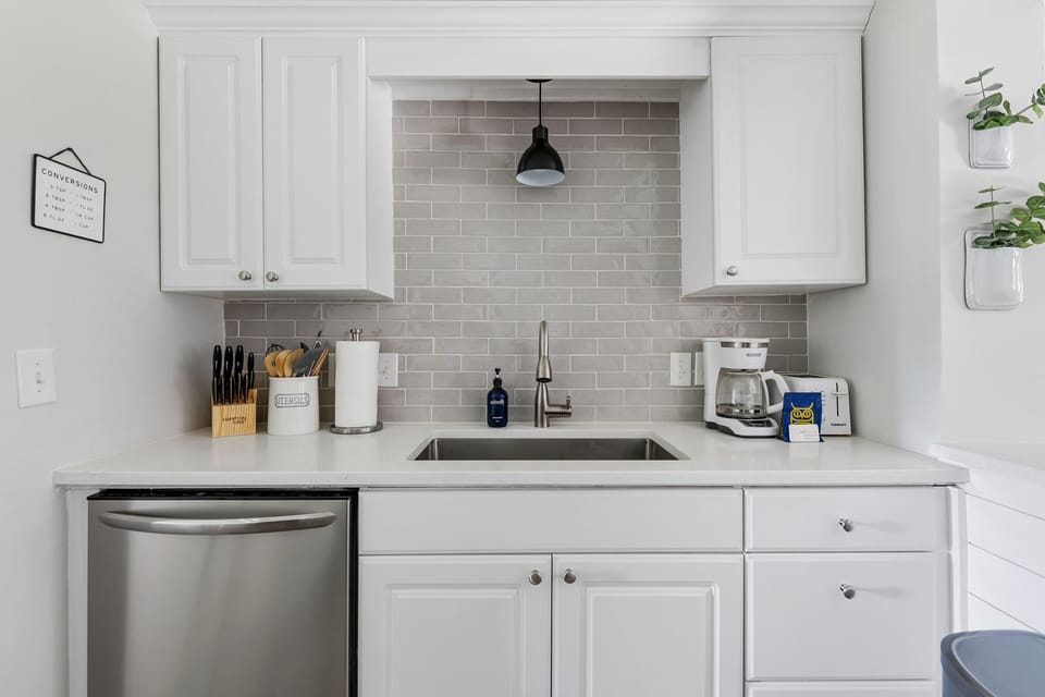 Fully Stocked Kitchen
