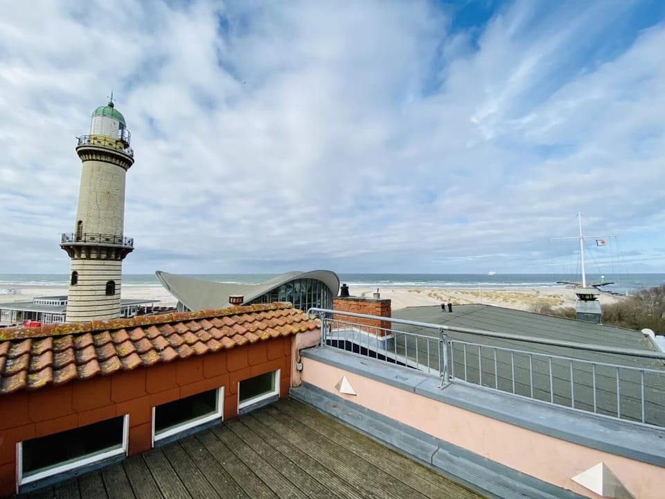 Beach/ocean view