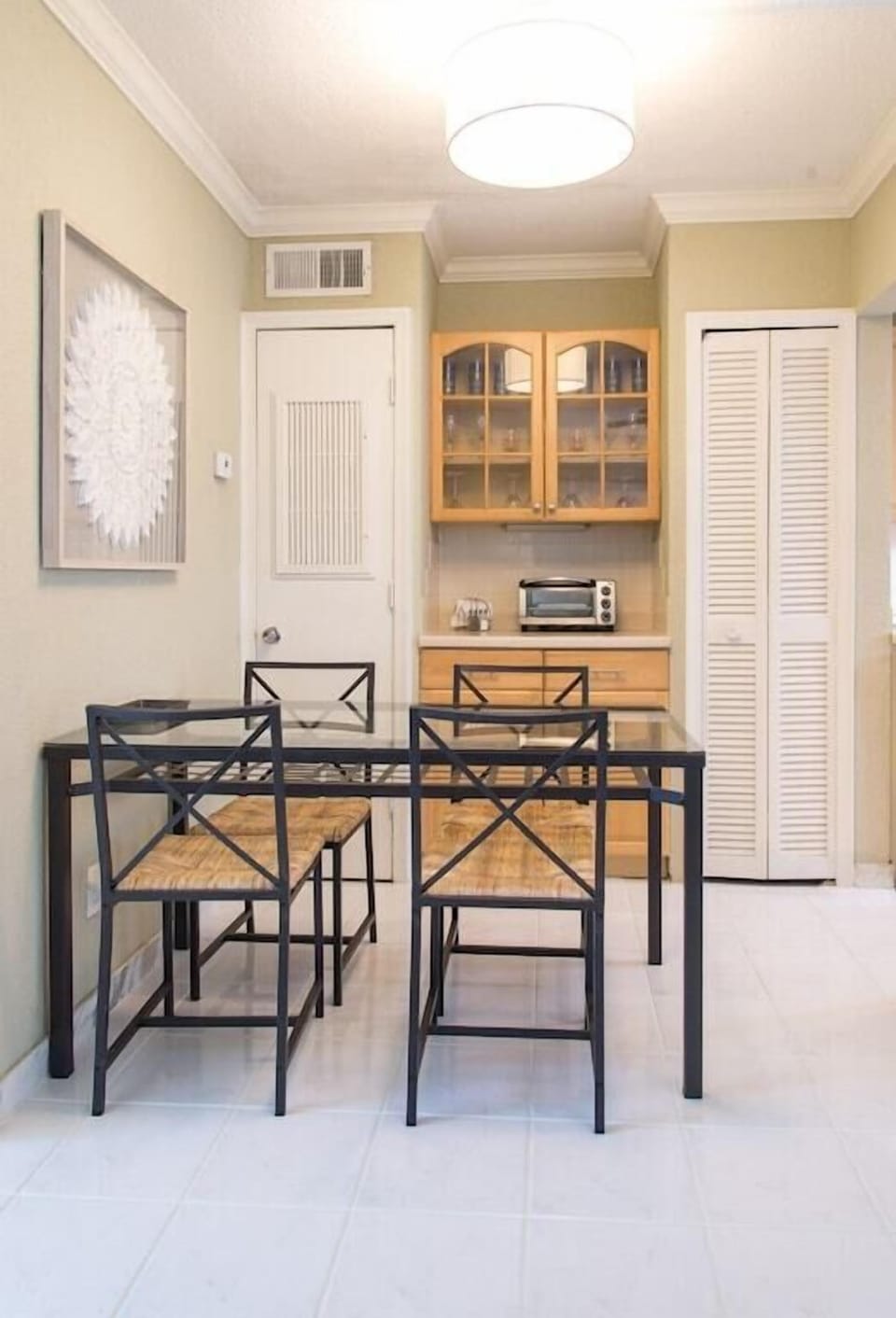 Dining room easily seats 4 adults