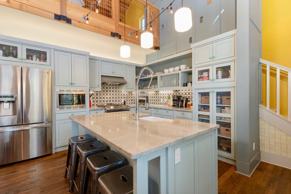 Room, Indoors, Shelf, Kitchen Island, Furniture