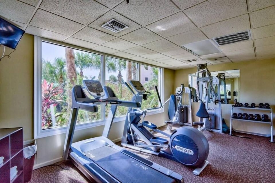 If you are dedicated on vacation, there is a gym for your workout needs!  