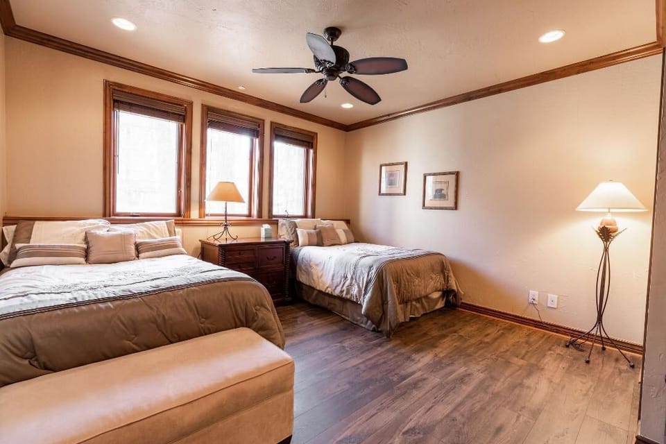2nd Bedroom