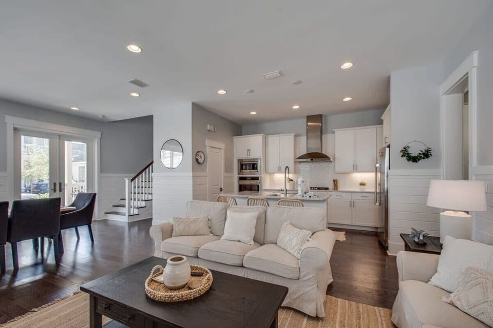 Open Living Area/Dining Area/ Kitchen