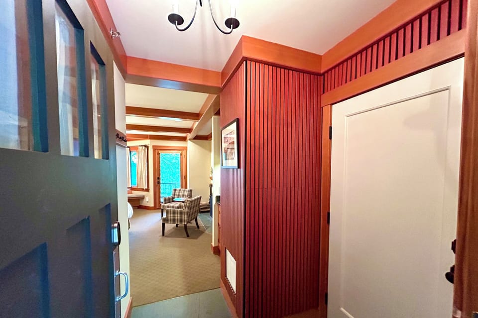 1st floor king suite: kitchen, dining, dishwasher, balcony, frame tv, etc.