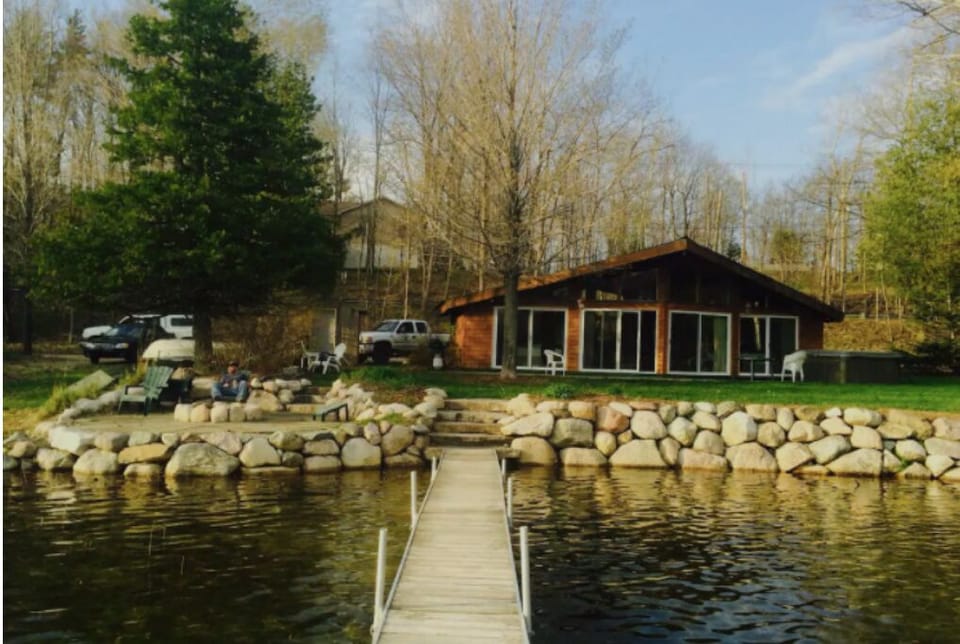 House view from the lake