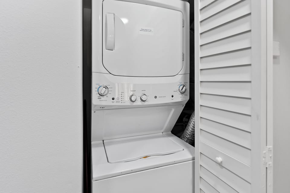 In-unit washer and dryer for easy laundry
