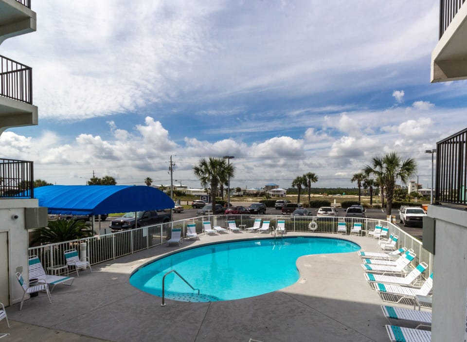 Pool parking lot side