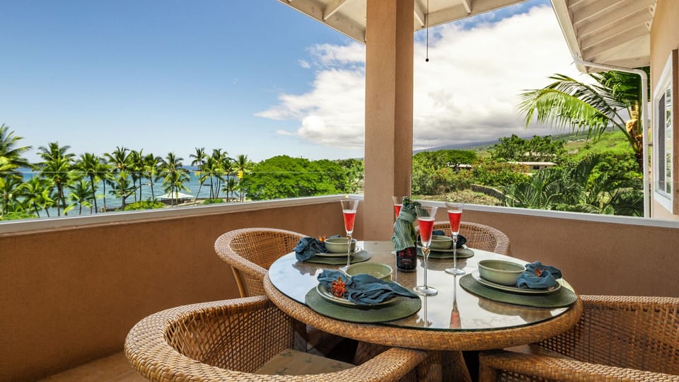 View of the Right of the Lanai
