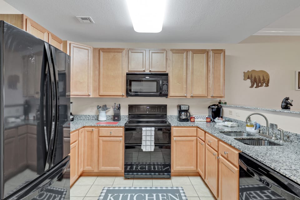 Fully equipped kitchen