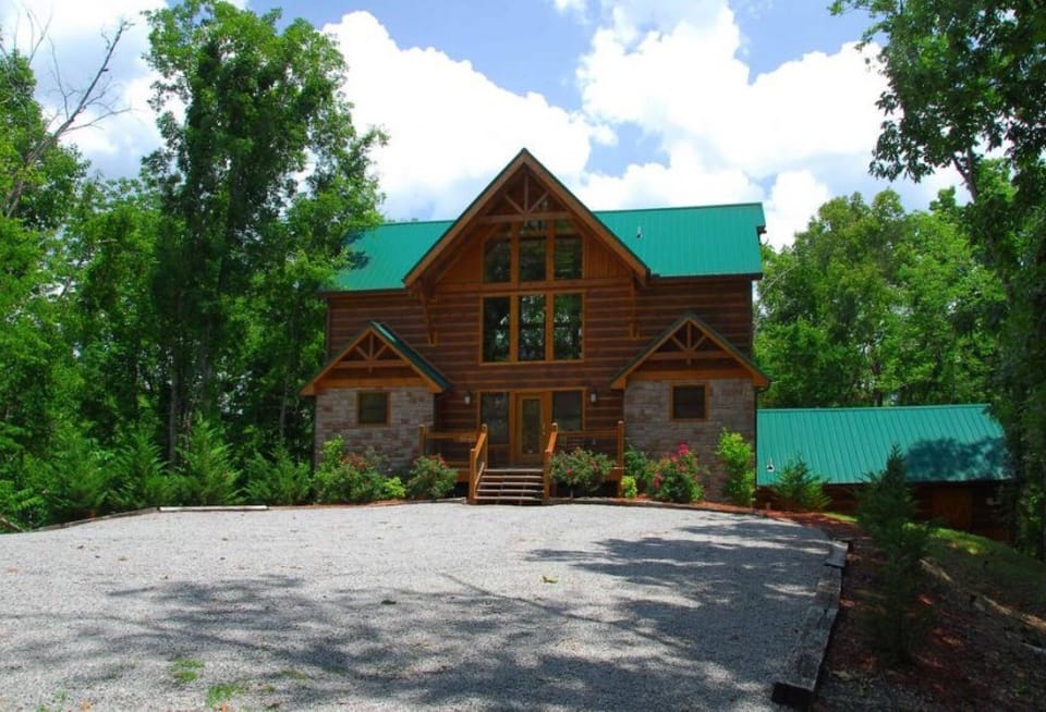 Large parking area in front of the cabin