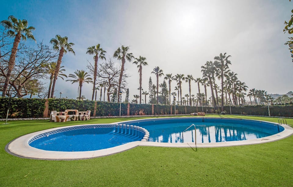 pool