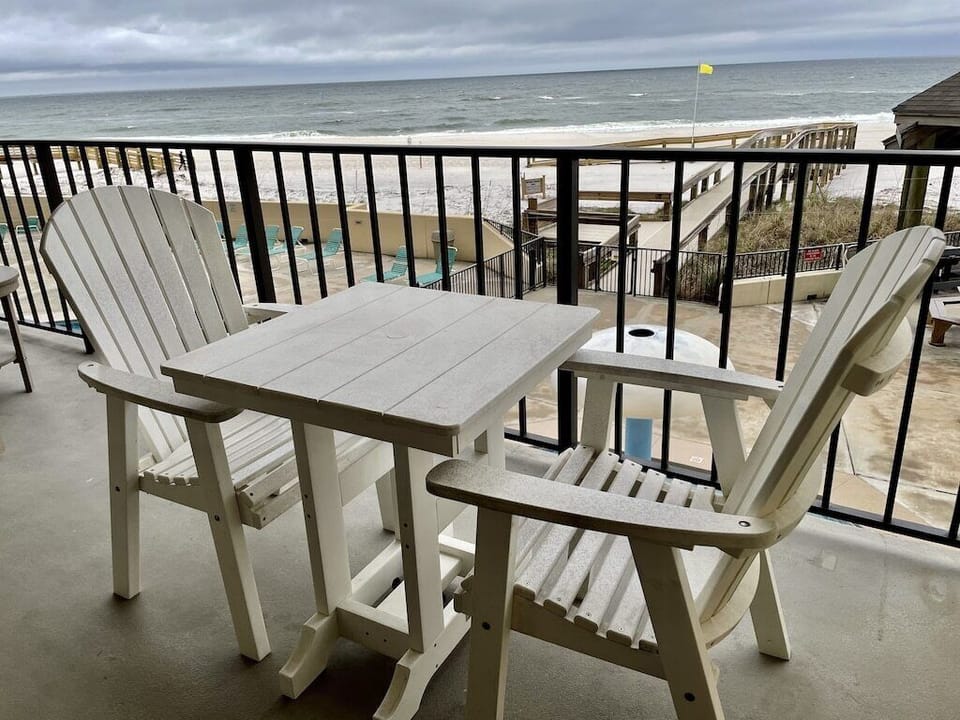 Table and 2 chairs for you to enjoy!