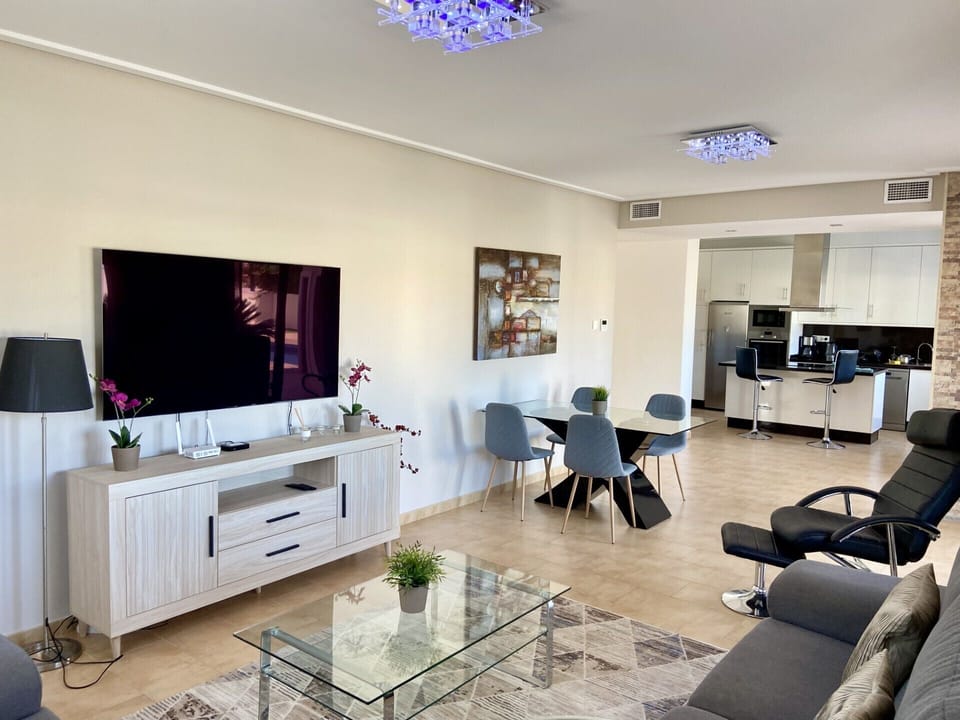 Living area with smart TV 