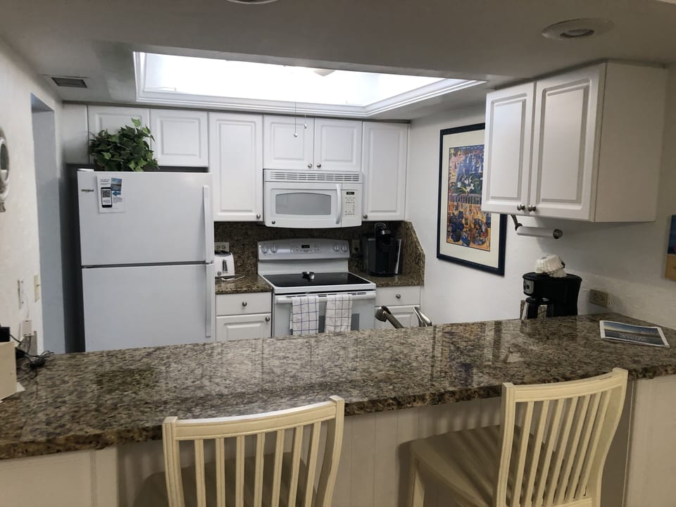 Fully equipped kitchen with drip and Keurig coffee makers