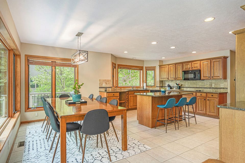 Large Kitchen and Eating area