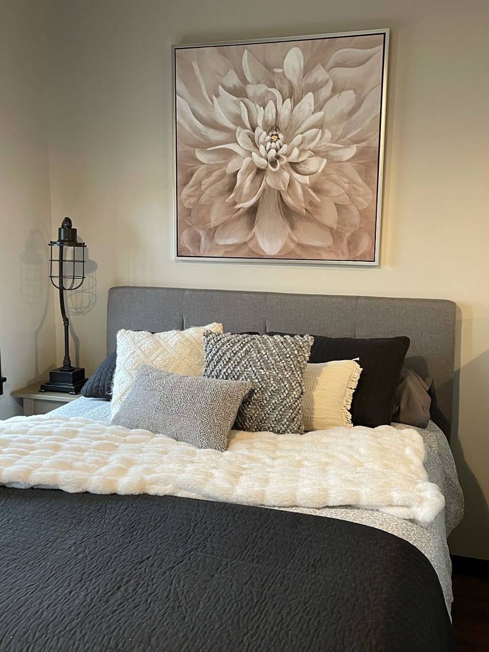 Surrey Lane Queen 1,000 Thread Count Wamsutta Dream Zone Sheets. 