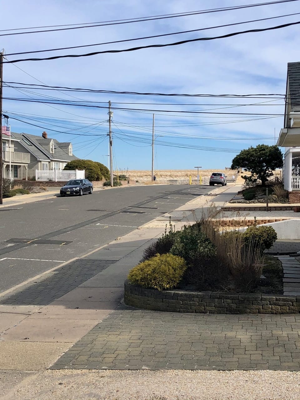 5 houses off beach and boardwalk