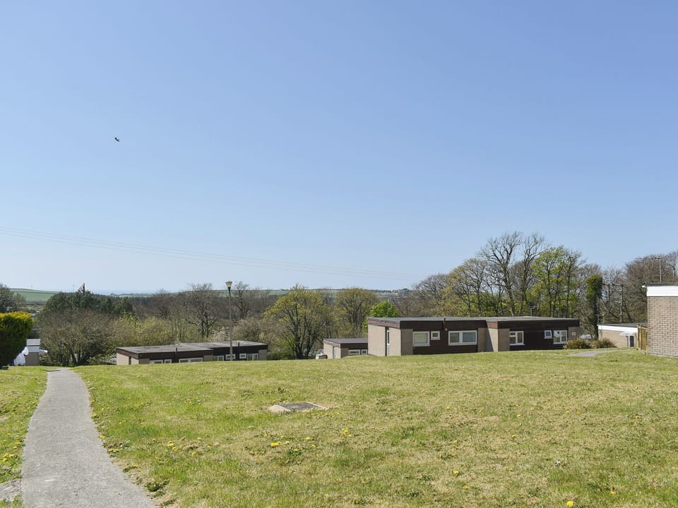 Setting | Hillside, Penstowe Park, near Bude