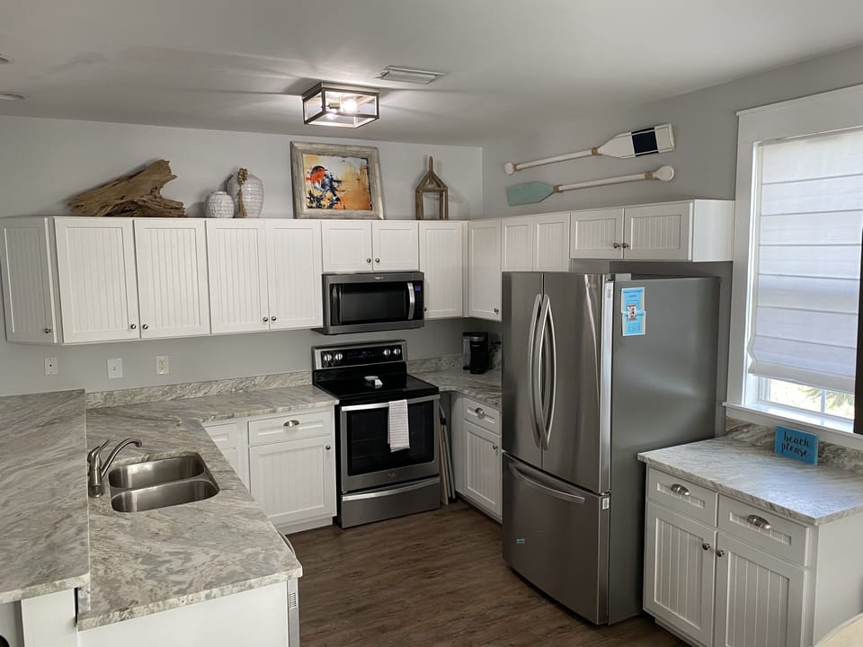 Fully Stocked Kitchen