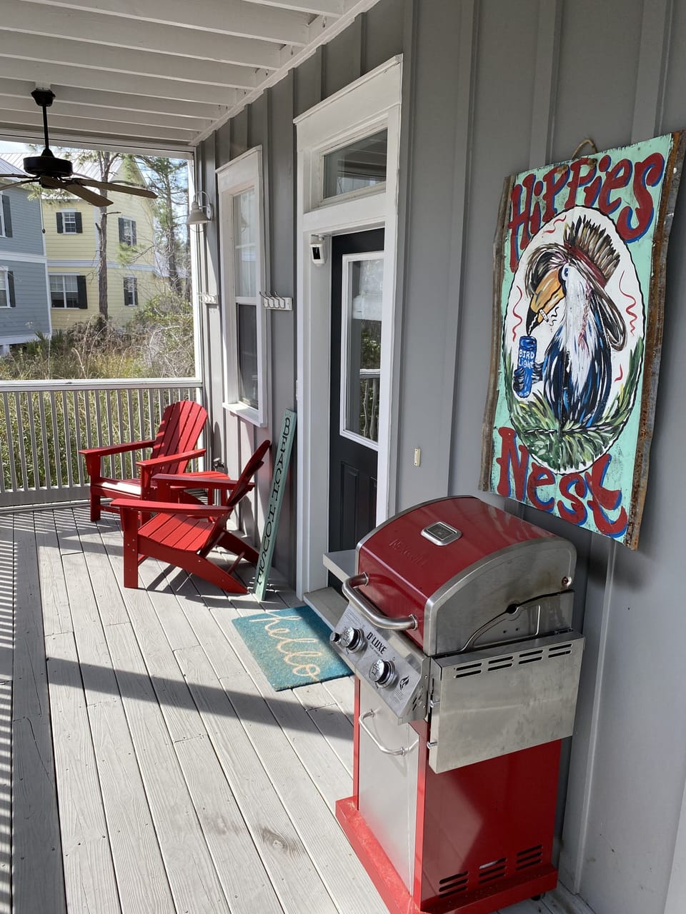 Lower Level Porch with Gas Grill