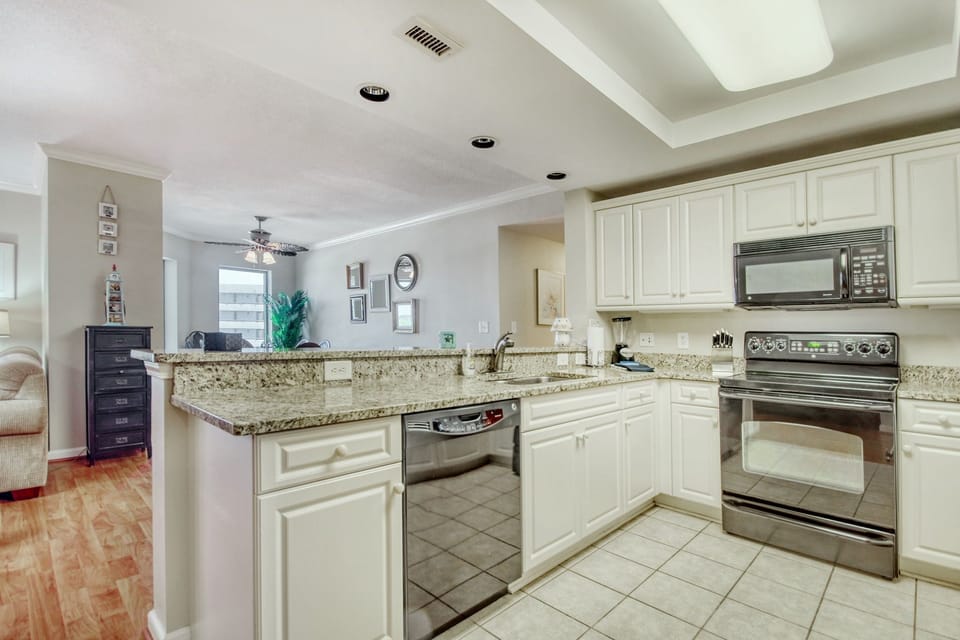 Kitchen - 3