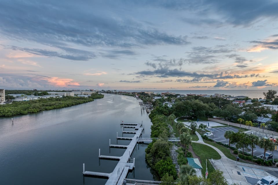 Units Balcony - overlooks the Intracoastal