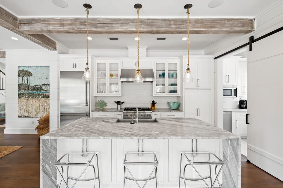 First Floor: Kitchen