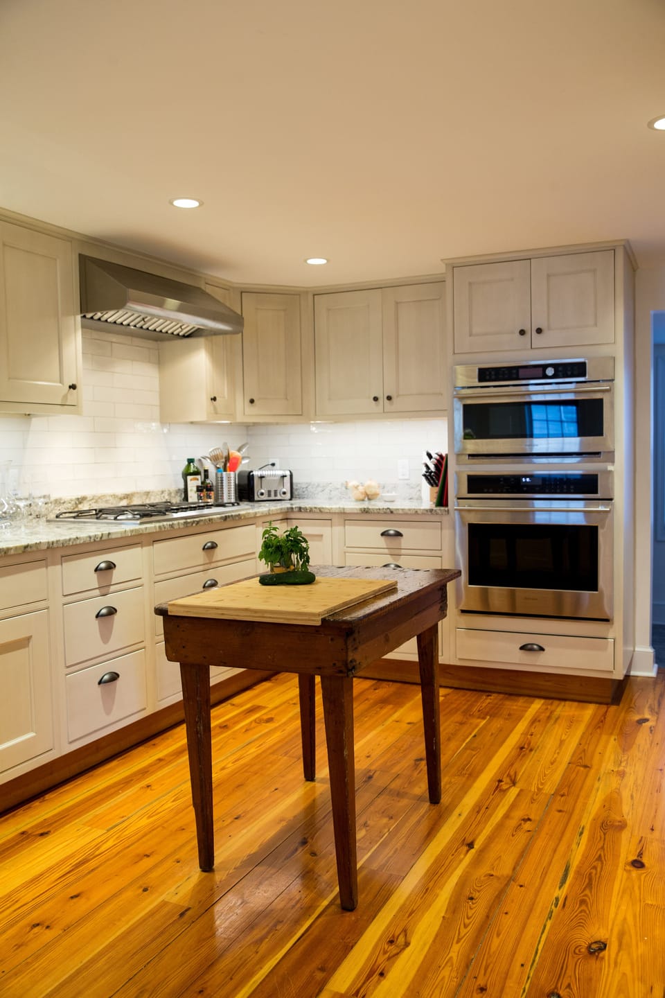 Kitchen with Monogram and Sub Zero appliances