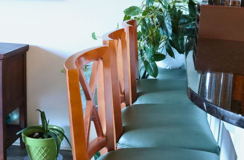 Breakfast Bar Seating