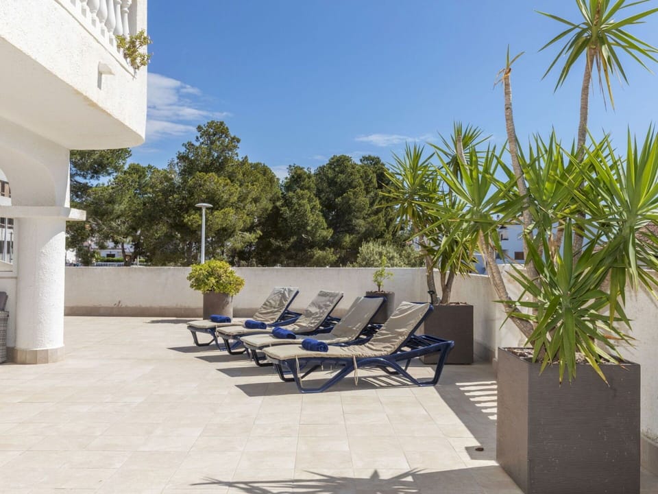 Furniture, Chair, Beach, Shade, Sea, Coast, Outdoor Furniture, Ocean, Shore, Restaurant
