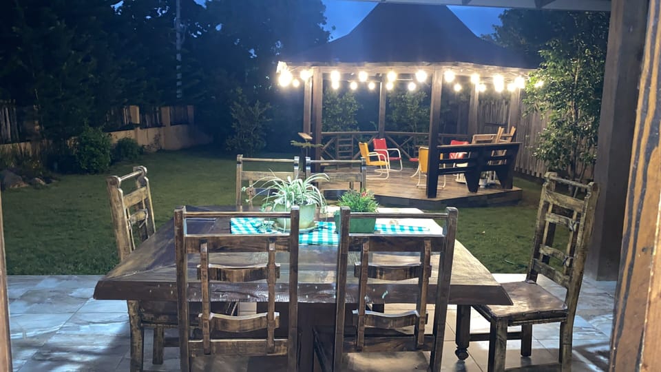 Outdoor dining