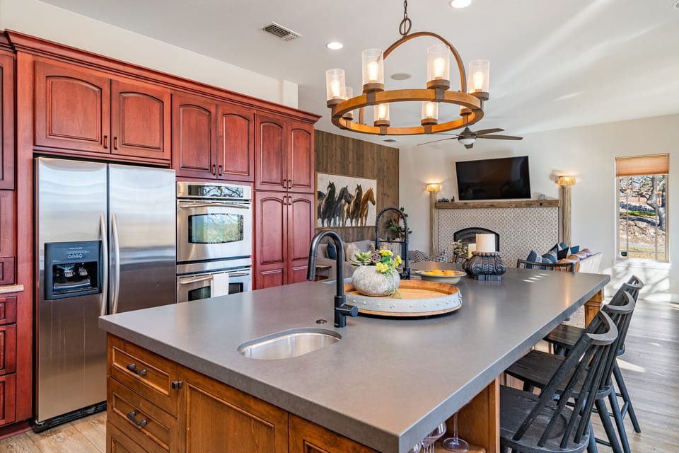 Kitchen - Stainless Steel Appliances