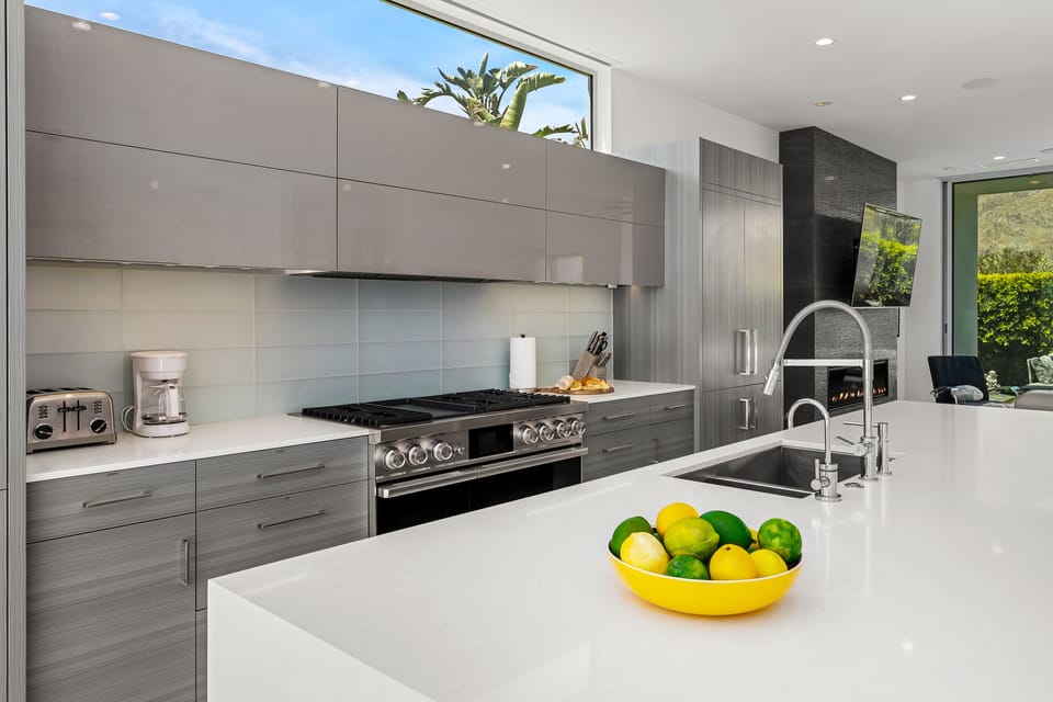 Well-stocked chef's kitchen