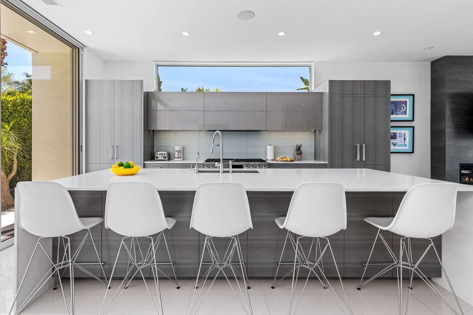 Breakfast bar for five