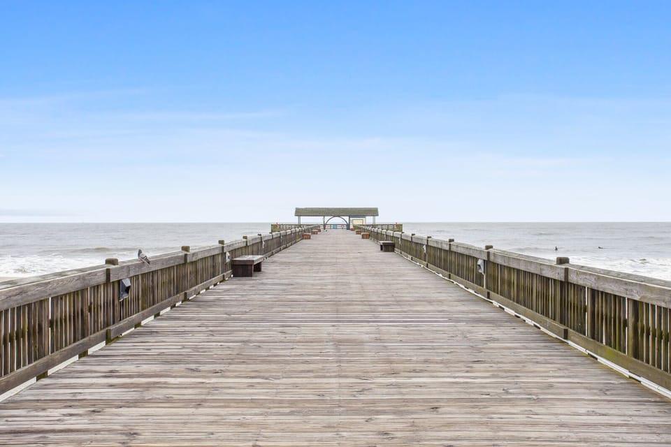 Enjoy the pier