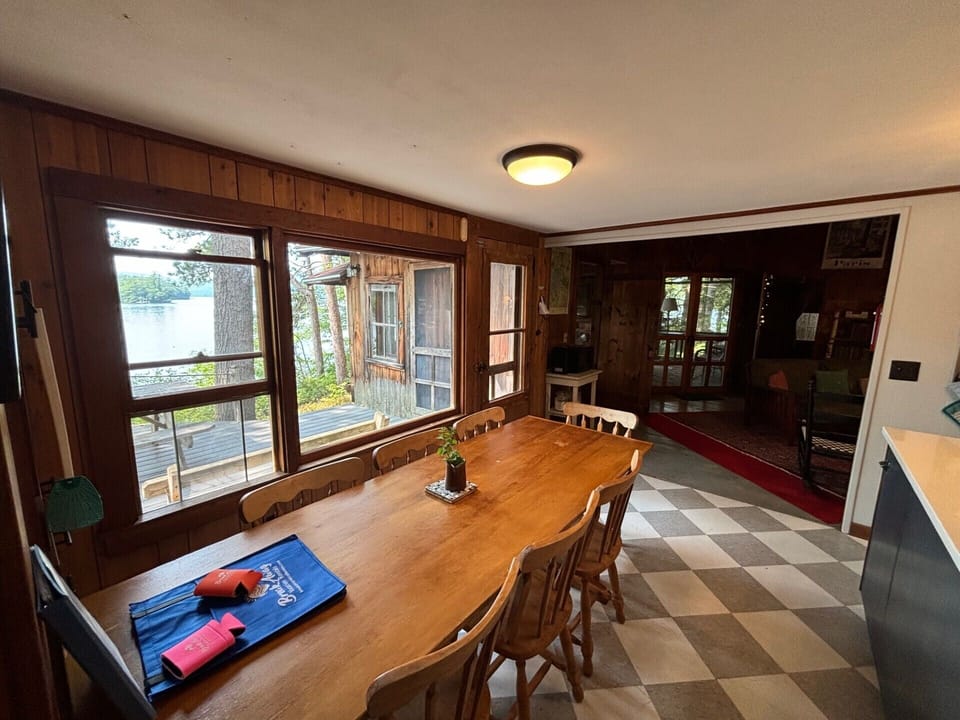 eating area overlooking deck and lake