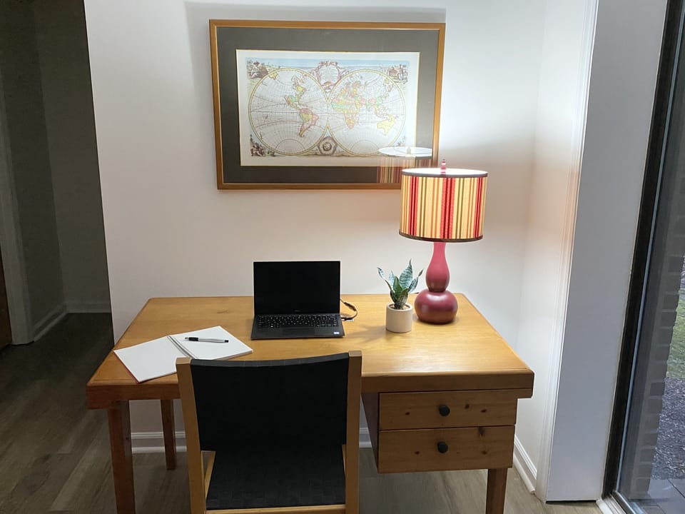 And if you have to work or get online, then there's a desk nook in the den. 